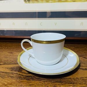 One pair CHARTER CLUB GRAND BUFFET Gold CUP & SAUCER set